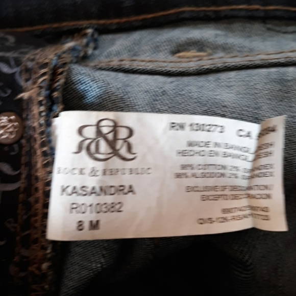 Rock & Republic Kasandra rhinestone flare leg 8 - Picture 4 of 4